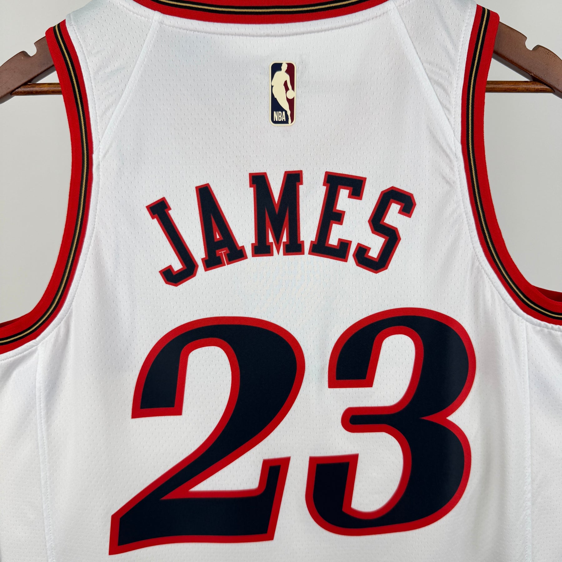 Regata Philadelphia 76ers Classic Edition branca