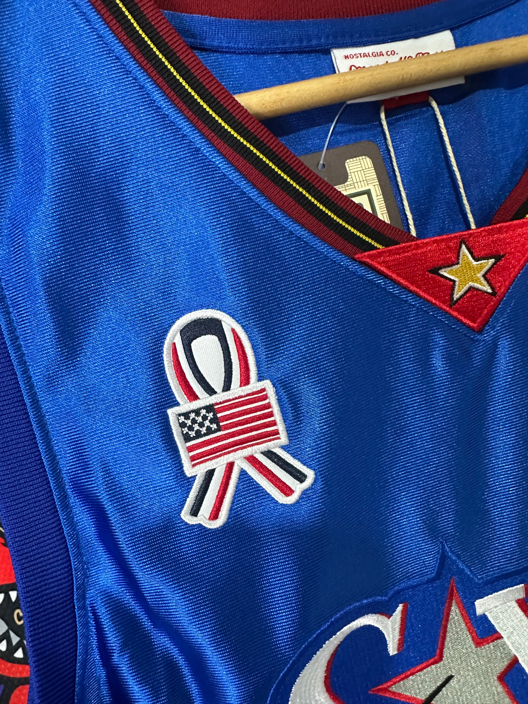 Regata  Philadelphia 76ers Mitchell&Ness 2001