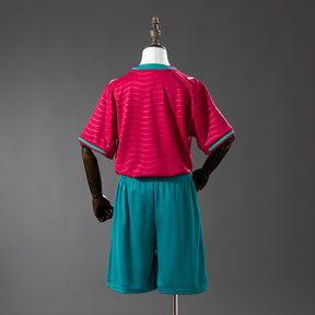 Kit Infantil Portugal 2026 Home
