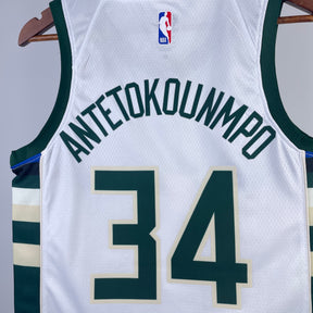 Regata Milwaukee Bucks Association Edition