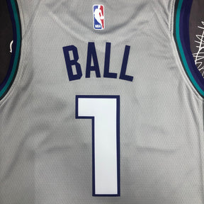 Regata Charlotte Hornets Cinza