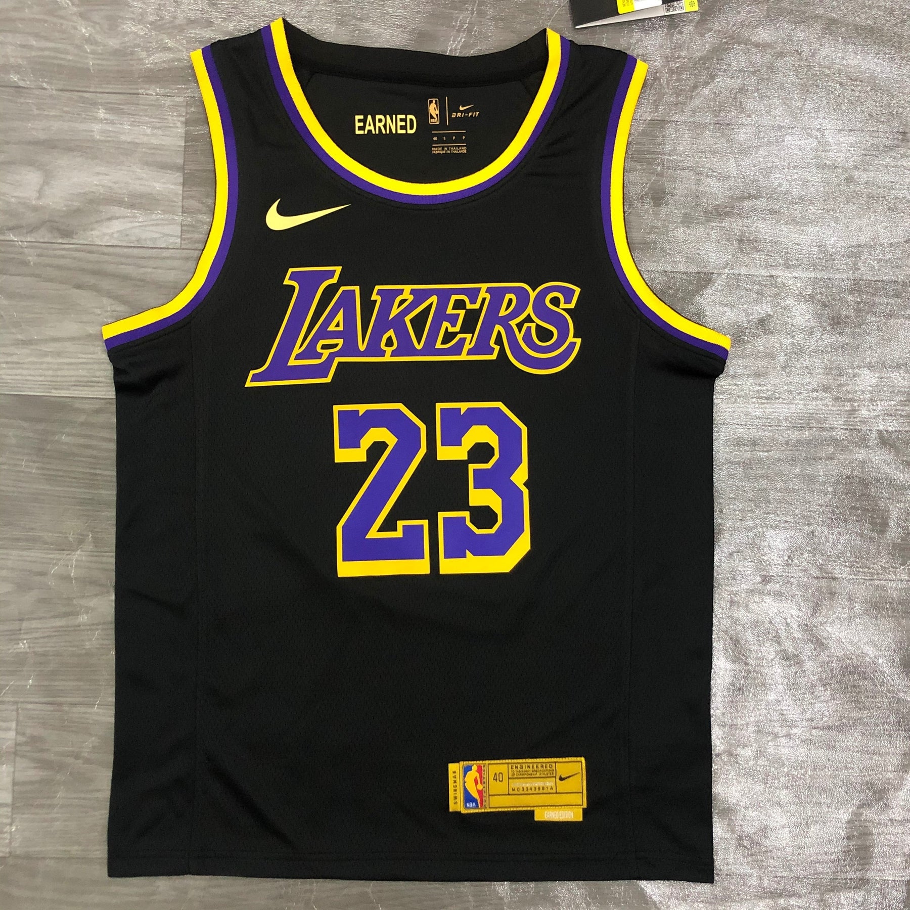 Regata Los Angeles Lakers Preta