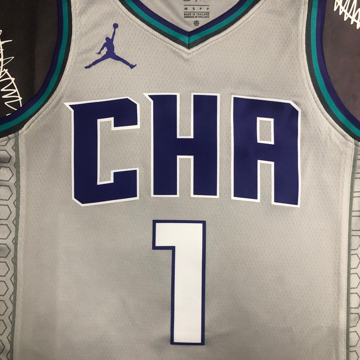 Regata Charlotte Hornets Cinza