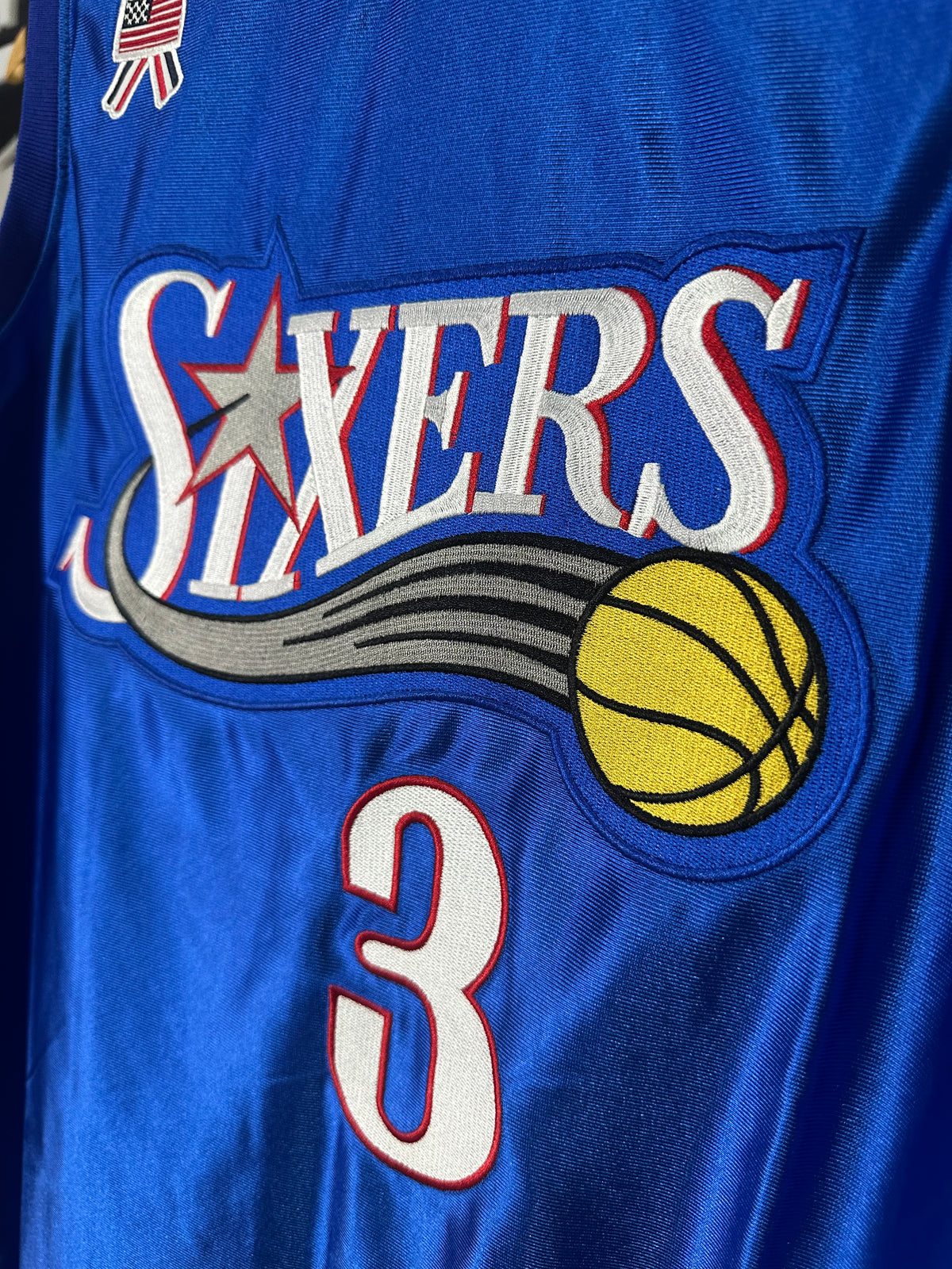 Regata  Philadelphia 76ers Mitchell&Ness 2001