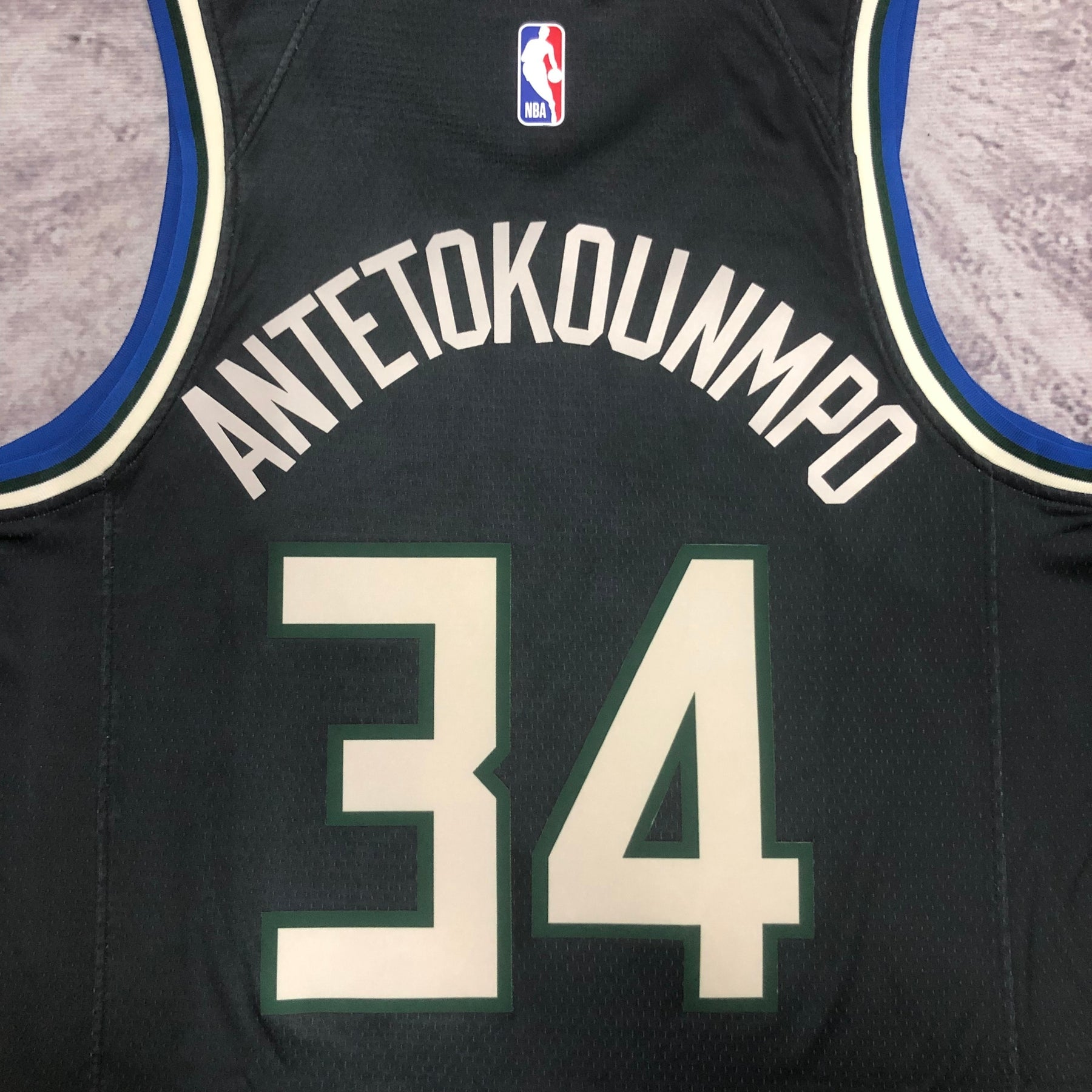 Regata Milwaukee Bucks Statement Edition