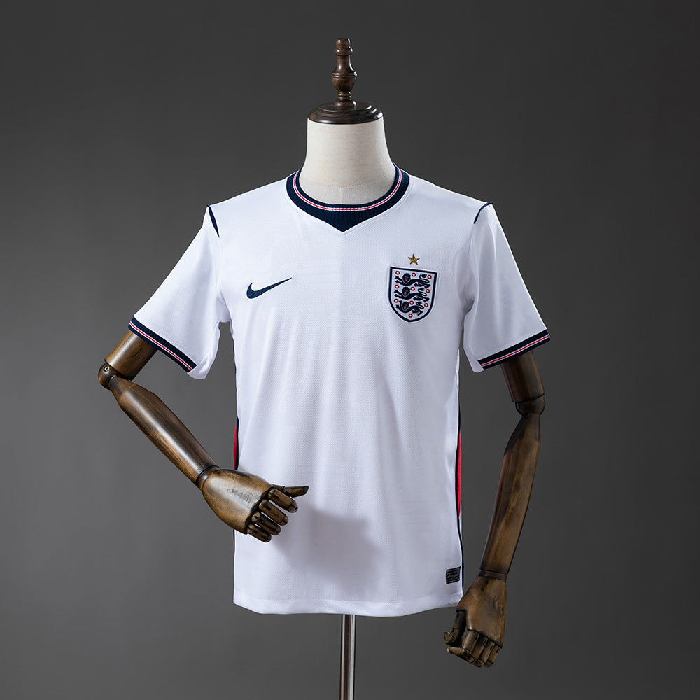 Inglaterra 2026 Home