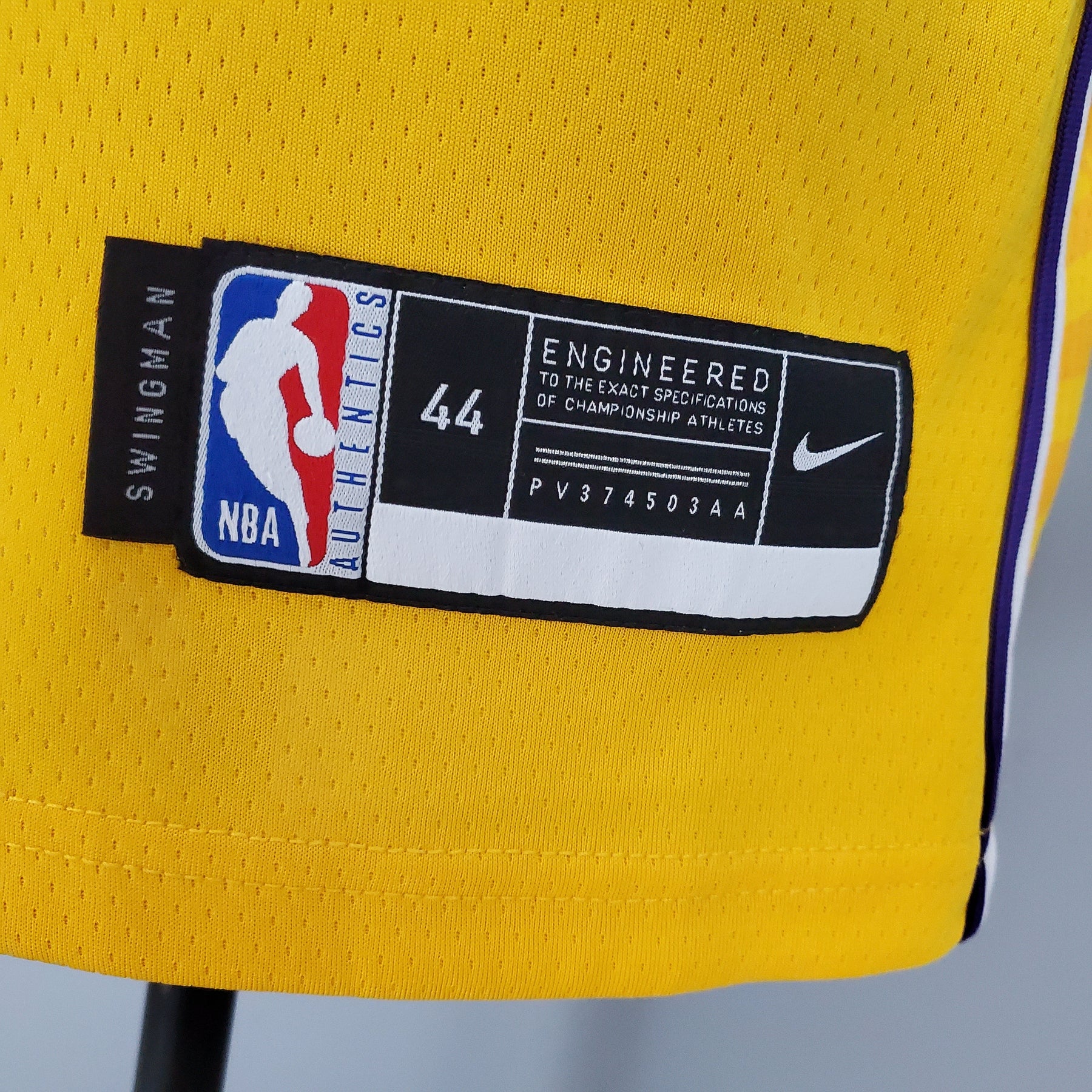 Camisa NBA Lakers #7 Anthony V-neck Nike Connection - 23/24