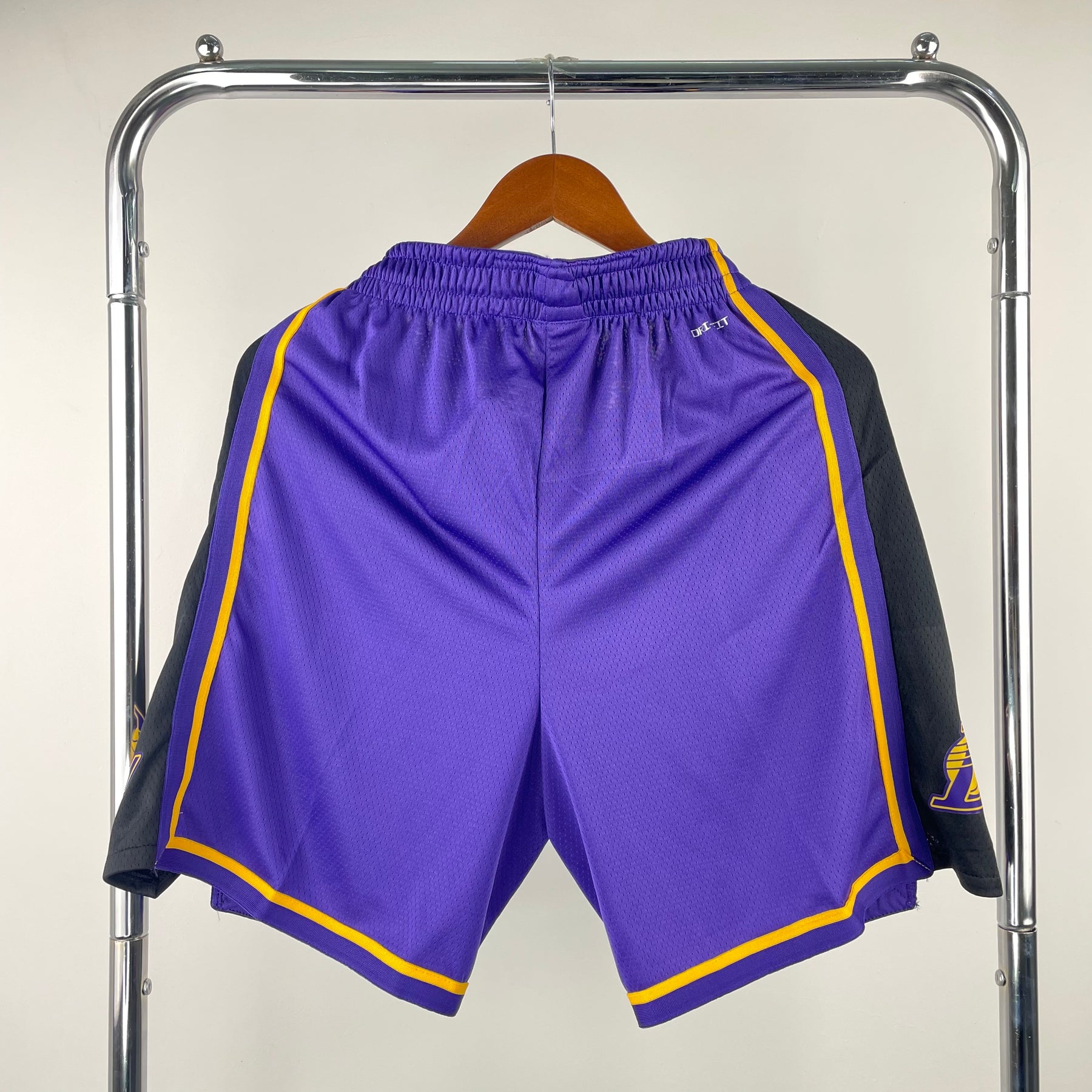 Short NBA Los Angeles Lakers Roxo