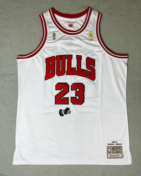 Regata Chicago Bulls Mitchell & Ness Branca