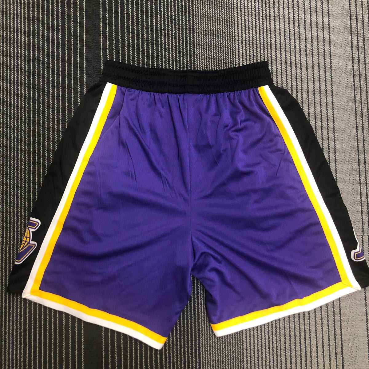 Short NBA Los Angeles Lakers Statement Edition