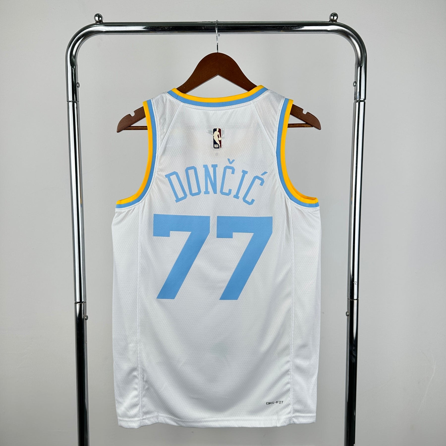 Regata Los Angeles Lakers CLassic Edition