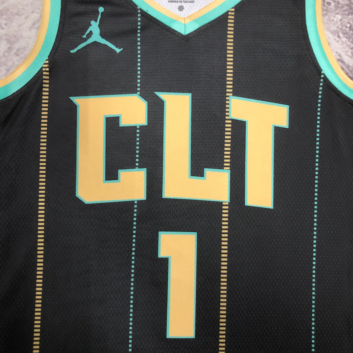 Regata Charlotte Hornets City Edition