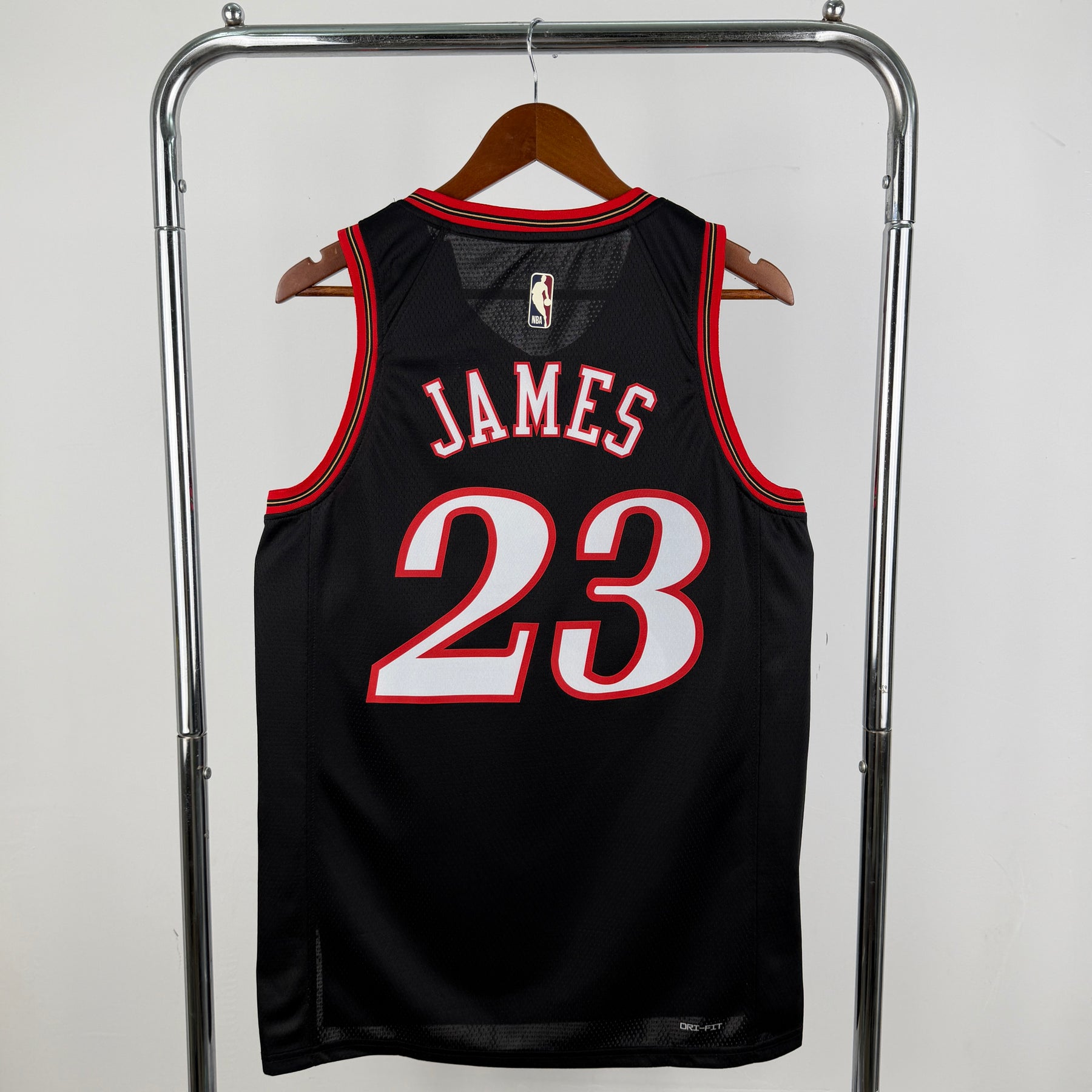 Regata Philadelphia 76ers Classic Edition Preta