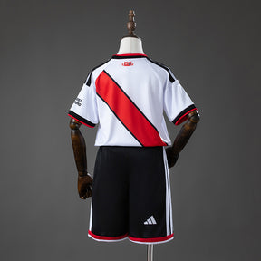 River Plate 26/27 Home Kids Kit