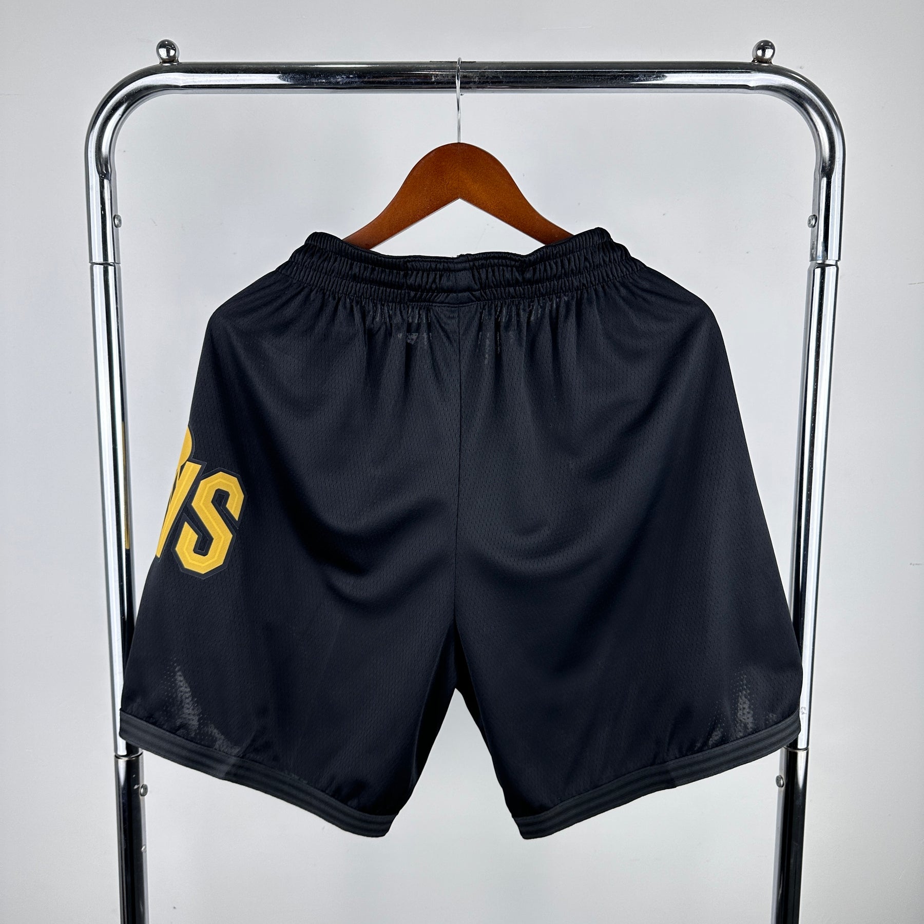 Short NBA Cleveland Cavaliers Statement Edition
