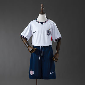 Kit Infantil Inglaterra 2026 Home