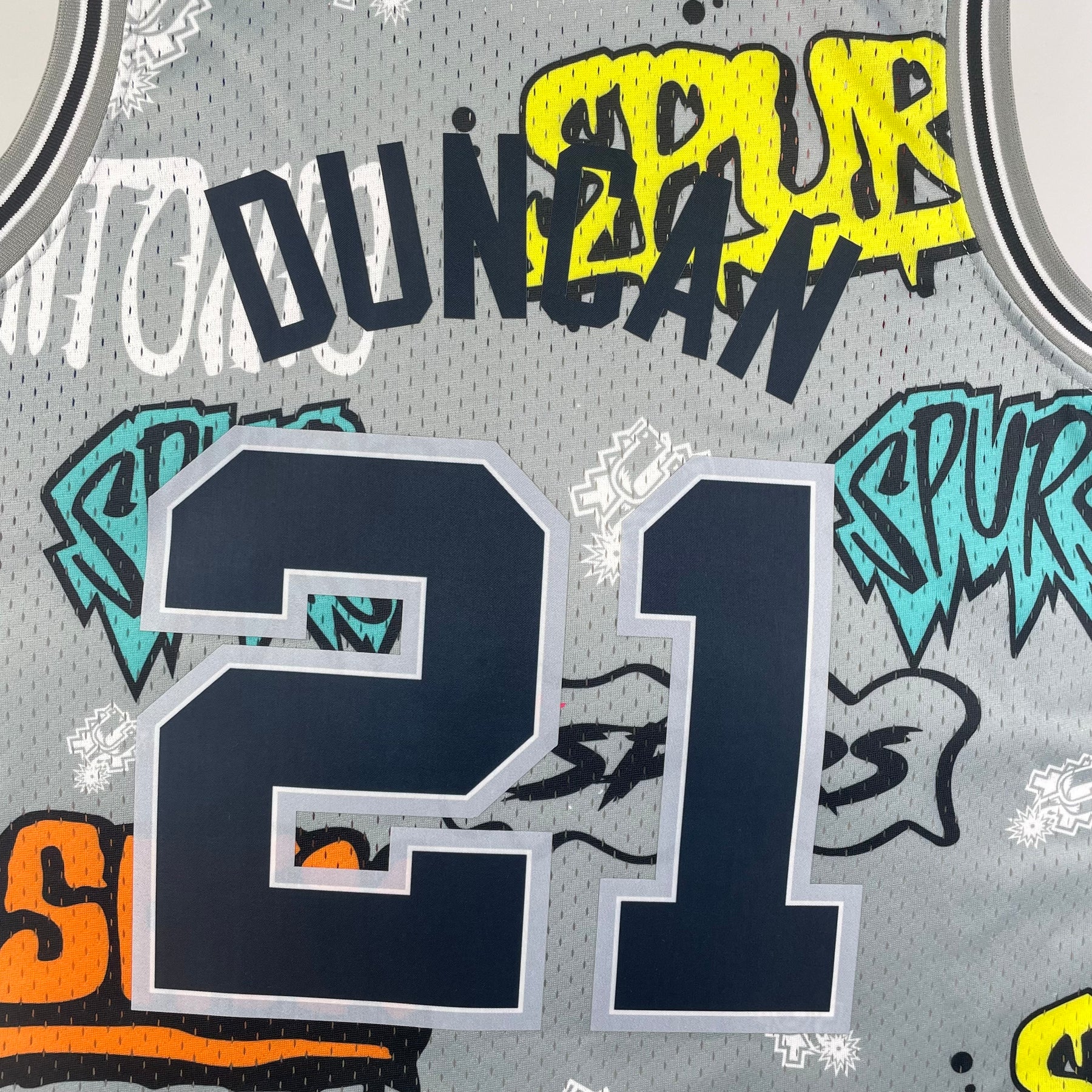 Camisa NBA San Antonio Spurs Retrô Cinza