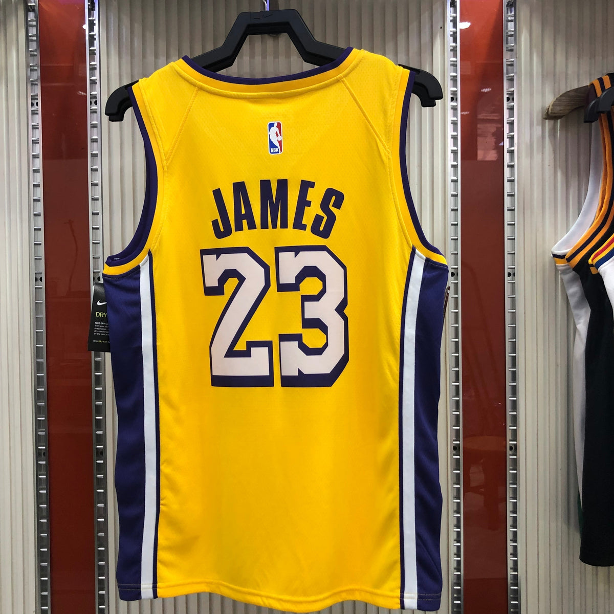 Regata Los Angeles Lakers Amarela